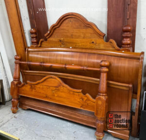 Quantity of Bed Frames (no slats)
