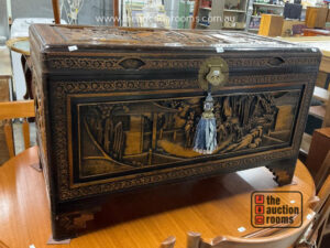 Camphorwood Chest
