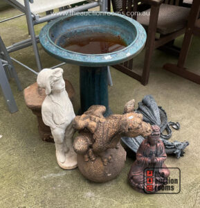 Quantity of Garden Figures