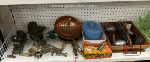 Bay of Mincers Copper Pans etc
