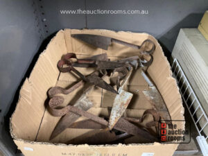 Quantity of Rustic Shears