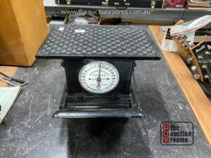 Vintage Cast Jarago Scale