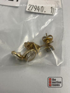 2 x Pairs of 9ct Gold Earrings