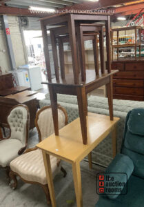 Quantity of Occasional Tables