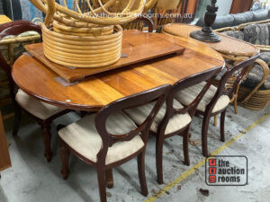 Seven Piece Single Leaf Extension Dining Suite