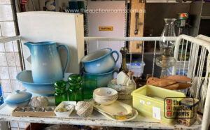Bay of Assorted Sundries