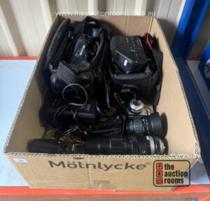 Camera & Accessories