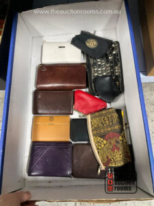 Quantity of Purses