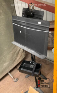 2 x Manhasset Music Stands