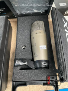 Behringer C3 Microphone