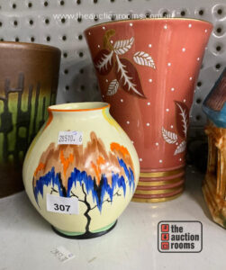 2 x Carltonware Vases