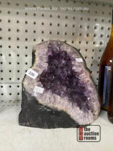 Large Geode