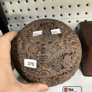 Lot 375