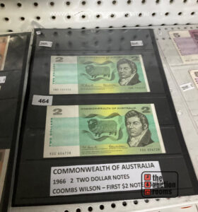 2 x Commonwealth of Australia 1966 - First $2 Note Issued