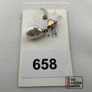 Lot 658