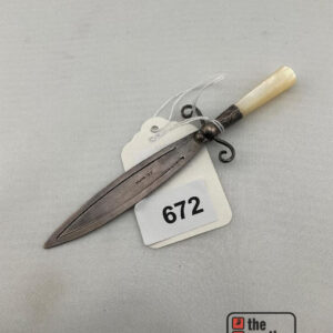 Lot 672