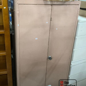 Lot 718