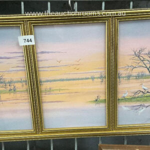 Lot 744