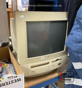 Macintosh Performa 5400