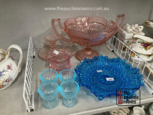 Bay of Glassware