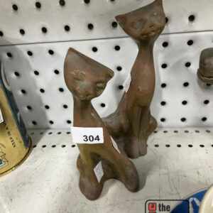 Lot 304