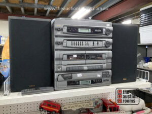 Teac Stereo & Remote