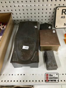 Quantity of Trinket Boxes