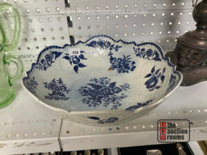 18th Century First Period Worcestor Bowl (some chips)