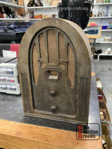 Vintage Air Zone Mantel Radio