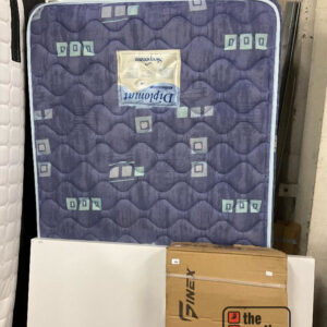Lot 657