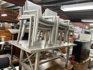 Nine Piece Outdoor Setting