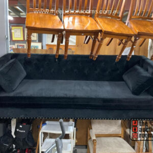 Lot 737