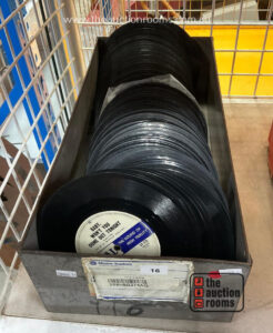 Quantity of 7" Records