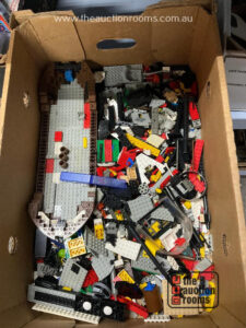 Quantity of Vintage Lego